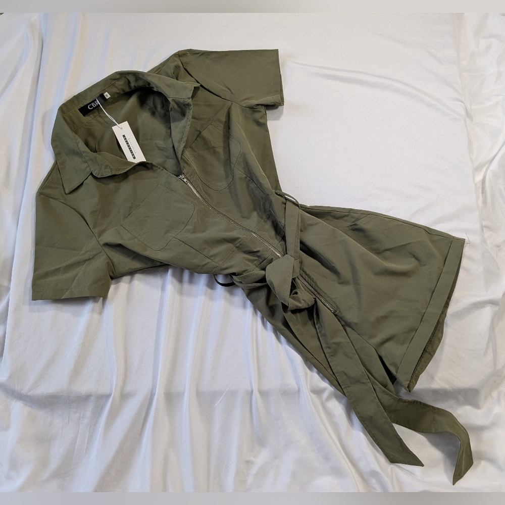 Women's CBR Green Romper - Exclusive Selection - Size Medium - NWT